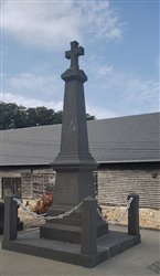 Le Monument aux Morts - Drosay
